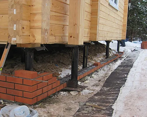 Поднятие дома